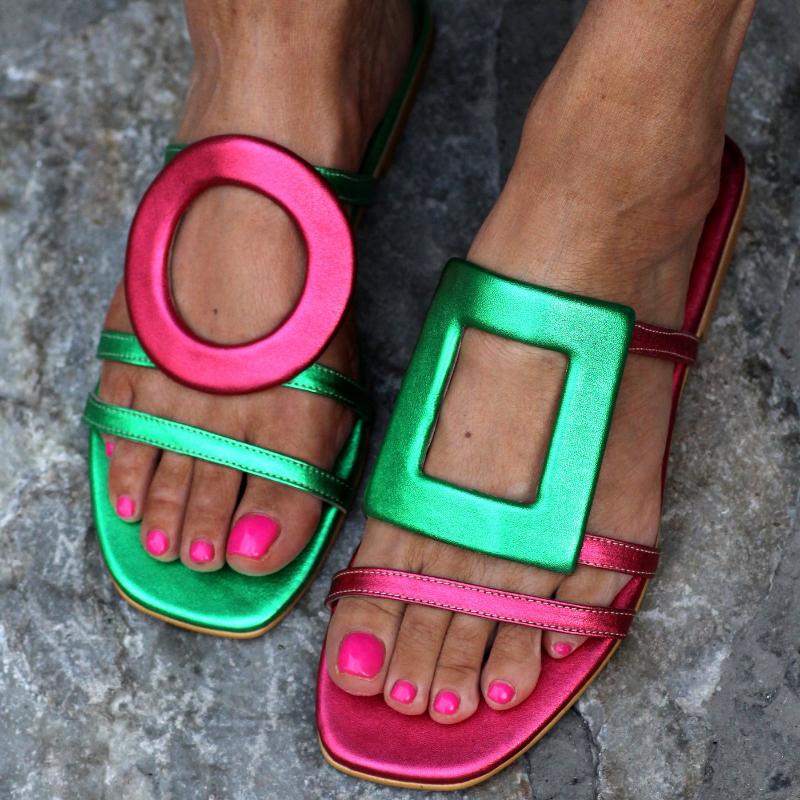 Asymmetrical Design Flat Slippers