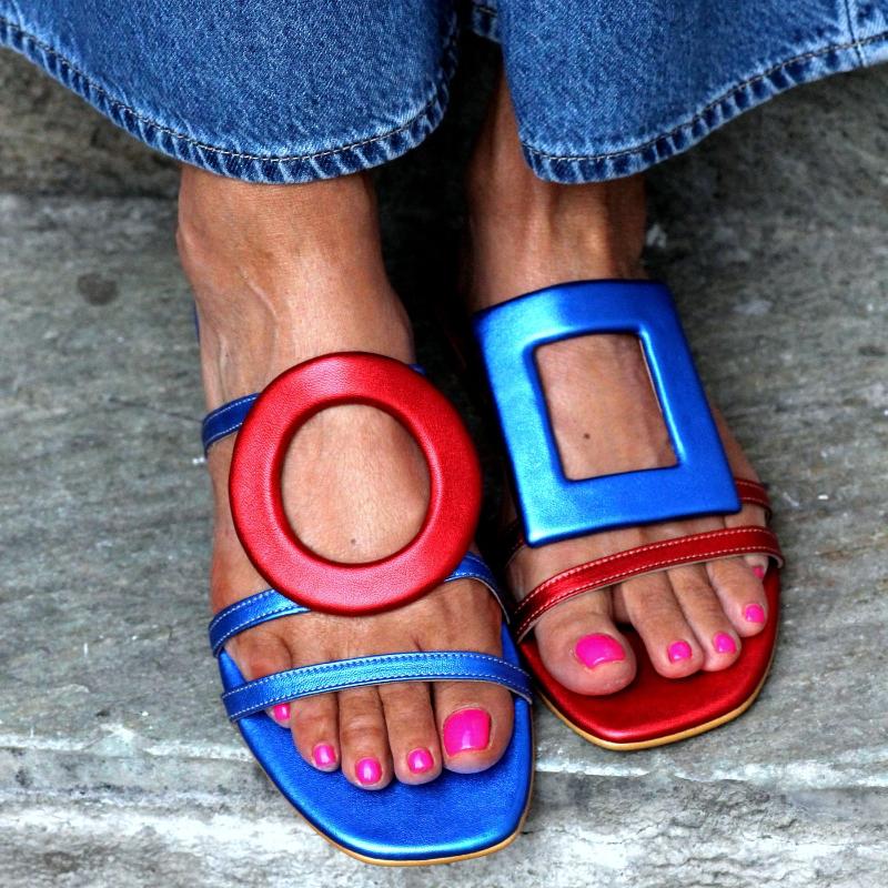 Asymmetrical Design Flat Slippers