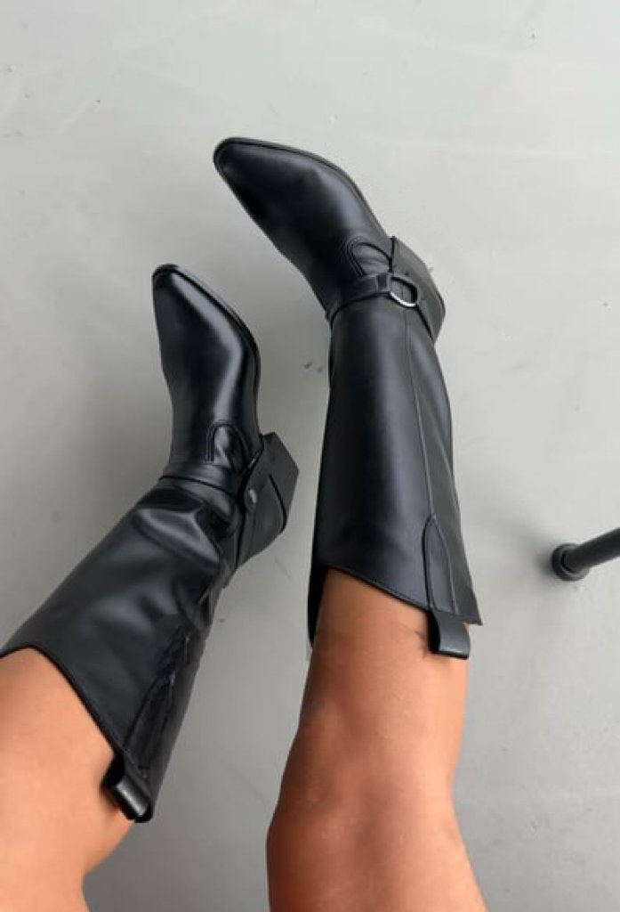 Detachable Women's Boots with Snap Detail