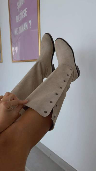 Suede Genuine Leather Women's Boots with Stud Detail